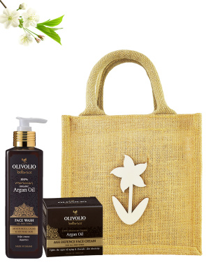 Set sacosa iuta, figurina lemn si cosmetice pentru ten cu ulei de argan